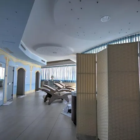 فندق Grand Dei Cavalieri 4*