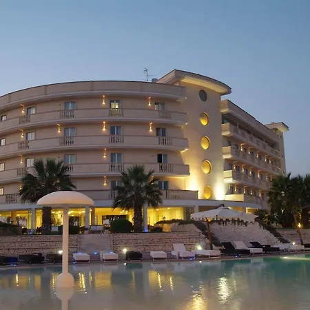 Grand Dei Cavalieri Hotel Maruggio