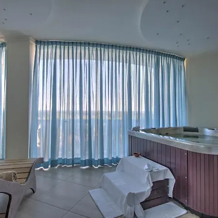 Grand Dei Cavalieri 4* Maruggio