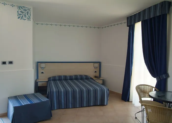 Grand Dei Cavalieri Hotel 4*